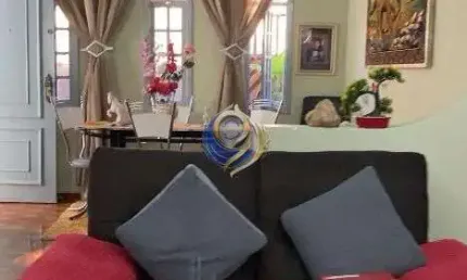 Casa padrão: oportunidade: 3 imóveis no mesmo local – excelente para investidores