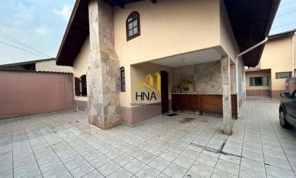 Casa com 3 quartos à venda na Vila Santa Terezinha, Várzea Paulista , 251 m2 por R$ 636.000