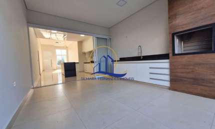 Casa à venda no bairro Parque Olívio Franceschini em Hortolândia/SP