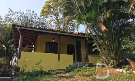 Casa para Venda em Saquarema, Bacaxá, 2 dormitórios, 1 banheiro, 2 vagas