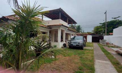 Casa para Venda em Saquarema, Gravatá, 4 dormitórios, 1 suíte, 4 banheiros