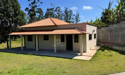 Casa para Venda em Saquarema, Bacaxá, 3 dormitórios, 1 suíte, 2 banheiros