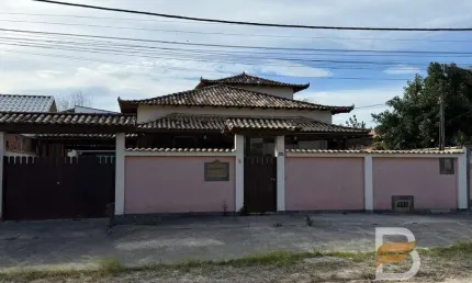 Casa para Venda em Araruama, Parque Hotel, 5 dormitórios, 1 suíte, 2 banheiros, 3 vagas