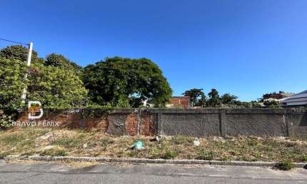 Terreno à venda na Rua Estudante Maximino Fidélis, Boqueirão, Saquarema