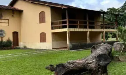 Casa para Venda em Saquarema, Bacaxá, 5 dormitórios, 1 suíte, 3 banheiros, 2 vagas