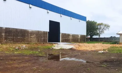 Terreno de 7.500m² com galpão industrial de 4.000m² – frente para br-116!  galpão moderno e funcional