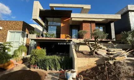 Casa em condomínio fechado com 3 quartos à venda na Rua Ludovico Cavinatto, 21, Nossa Senhora da Saúde, Caxias do Sul por R$ 3.900.000