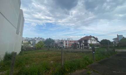 Terreno à venda na Rua dos Jacarandás, 134, Cinqüentenário, Caxias do Sul por R$ 500.000