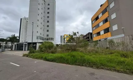 Terreno à venda na Avenida Amabile Faoro Marcon, Vila Verde, Caxias do Sul por R$ 385.000