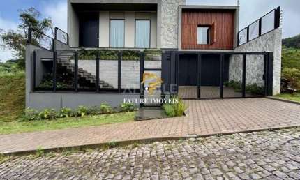 Casa com 2 quartos à venda na Orestes Baldisseroto, 596, Colina Sorriso, Caxias do Sul por R$ 3.300.000