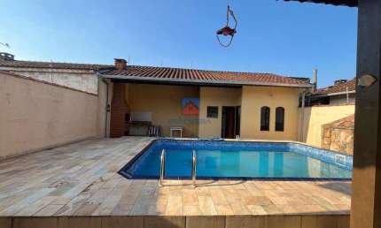 Casa com 3 quartos, Caiçara, Praia Grande - R$ 1 mi, Cod: 70835090
