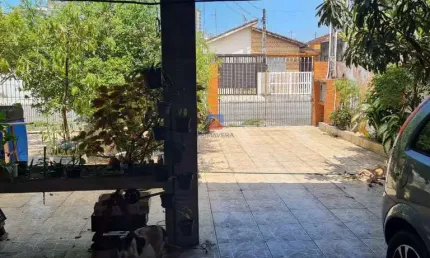 Casa com 3 dorms, Caiçara, Praia Grande - R$ 600 mil, Cod: 70836146