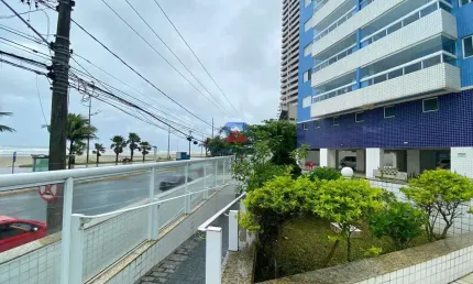Apartamento em prédio frente ao mar de 1 quarto, Maracanã