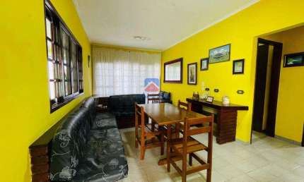 Casa com 2 quartos, edícula e piscina | Locação, Real