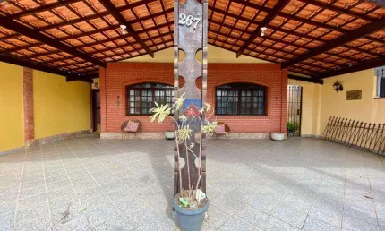Casa com 3 quartos à venda na Rua Marquês de Olinda, 267, Jardim Real, Praia Grande