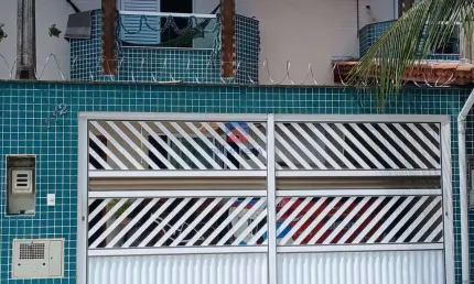 Sobrado com 2 quartos, Balneário Maracanã, Praia Grande - R$ 560 mil, Cod: 70837594