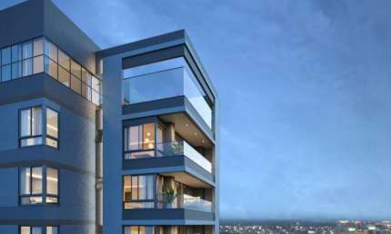 APARTAMENTO COM 2 DORMITÓRIOS SENDO 1 SUÍTE NO CENTRO DE BALNEÁRIO PIÇARRAS-SC