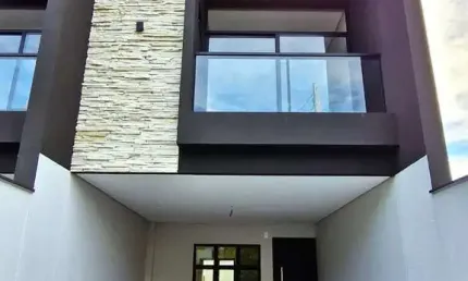 SOBRADO DE 120M² COM 3 DORMITÓRIOS SENDO 1 SUÍTE NO BOM RETIRO