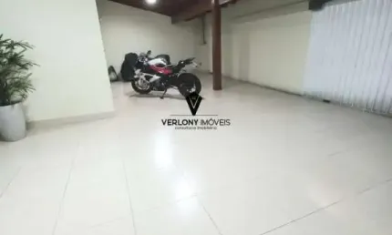 Casa com 3 quartos à venda no Jardim Europa, Uberlândia 