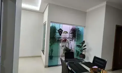 Casa com 2 quartos à venda no Jardim Europa, Uberlândia 