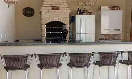 Casa com 4 quartos à venda no Jardim Holanda, Uberlândia 