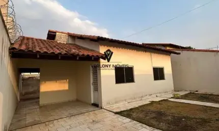 Casa com 2 quartos à venda no Jardim Europa, Uberlândia 