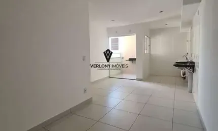 Apartamento 2/4 com suíte, sacada e área de laser no bairro Planalto.