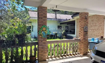Sítio à venda, próximo ao Bairro do Cedro, Paraibuna, São Paulo.