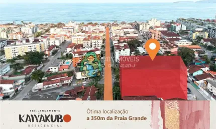 Cobertura à venda, a 350 metros da Praia Grande, Ubatuba.