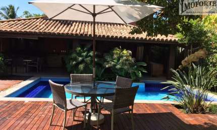 Casa 4 Suítes locação Anual no Cond. Porto das Baleias