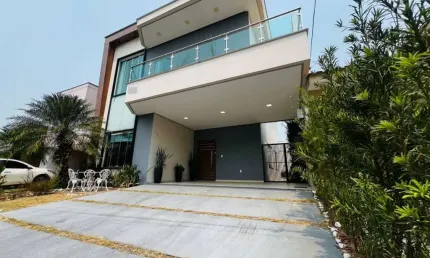 Casa duplex- semi mobiliada, com energia solar no Condomínio Forest Hill, financia!
