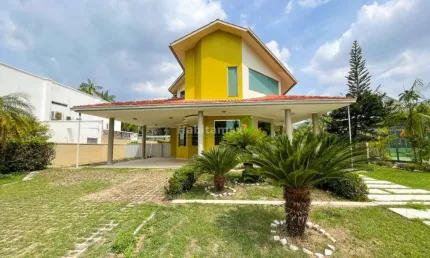 DUPLEX 420M2 ESPETACULAR 5 SUITES SENDO 1 SUITE EMPREGADA-A VENDA NO ITAPORANGA III – PONTA NEGRA  5 Suítes | Pé-direito Duplo | Fachada Imponente | Altíssimo Padrão