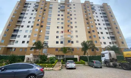 Apartamento 2 Quartos com Varanda em QN 321 Samambaia