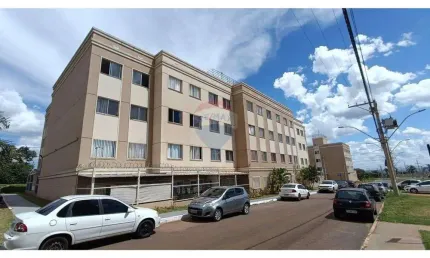 Apartamento térreo com varanda à venda QS 425 Samambaia Norte- Residencial Terracota
