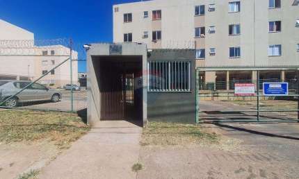 Apartamento  de 2 quartos à Venda no Riacho Fundo II
