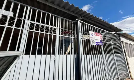 Casa com 3 quartos para alugar no Samambaia Sul, Samambaia 