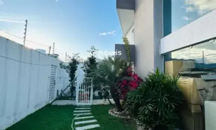 Casa com 4 quartos à venda na Avenida Praia de Itapoan, Vilas do Atlantico, Lauro de Freitas, 340 m2 por R$ 1.500.000