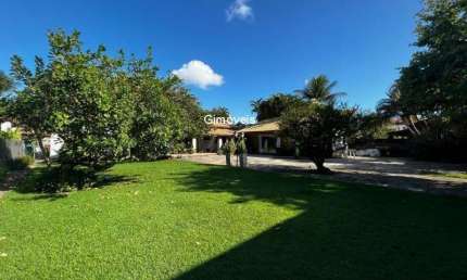 Casa em condomínio fechado com 3 quartos à venda na Rua Marcos Franco, Estrada do Coco, Lauro de Freitas, 250 m2 por R$ 1.700.000