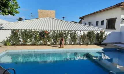 Casa em condomínio fechado com 4 quartos à venda na Rua Praia de Tubarão, Vilas do Atlantico, Lauro de Freitas, 317 m2 por R$ 1.750.000
