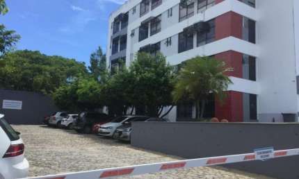Sala comercial com 1 sala à venda na Avenida Luiz Tarquínio Pontes, 2580, Novo Horizonte, Lauro de Freitas, 24 m2 por R$ 160.000
