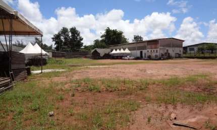 Terreno comercial à venda na Rua dos Transportes, 30, CIA, Simões Filho, 650 m2 por R$ 4.500.000