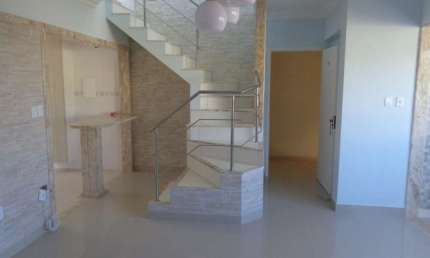 Apartamento com 4 quartos à venda na Rua Juracy Magalhães, 23, Pitangueiras, Lauro de Freitas, 160 m2 por R$ 550.000