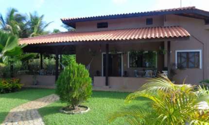 Casa em condomínio fechado com 4 quartos à venda na Avenida Santos Dumont, Portão, Lauro de Freitas, 550 m2 por R$ 1.600.000