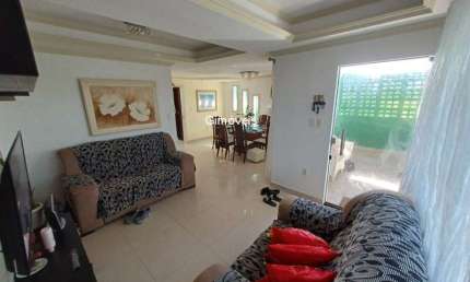 Casa com 5 quartos à venda na Rua Doutor Hélio Brito, 15, Ipitanga, Lauro de Freitas, 130 m2 por R$ 800.000