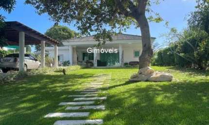 Casa em condomínio fechado com 4 quartos para alugar na RODOVIA BA-099 - ESTRADA DO CÔCO KM 08, Praia de Busca Vida, Camaçari, 201 m2 por R$ 10.000