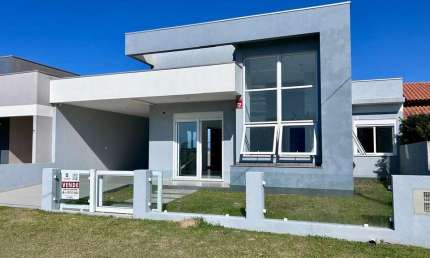 Casa com 3 quartos à venda na Rua Carlos Stock, 54, Balneário São Paulo, Arroio do Sal por R$ 890.000