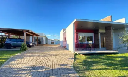 Casa com 3 quartos à venda na Rua Oscar Nunes Machado, 31, Rondinha, Arroio do Sal por R$ 890.000
