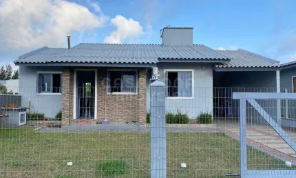 Casa com 3 quartos à venda na rua tainara de oliveira, 4304, balneário alfa, arroio do sal por r$ 424.000