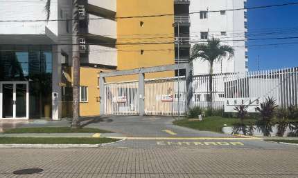 Apartamento com 2 quartos para alugar na Rua Neuza Farache, 20, Capim Macio, Natal