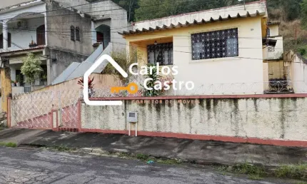 Venda de Casa Duplex c/ 478 M² são 9 quartos no Condomínio Recanto das Montanhas - Jd. Sulacap -  RJ